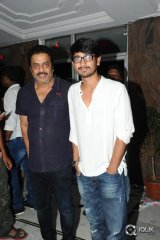 Srimanthudu Movie Hungama